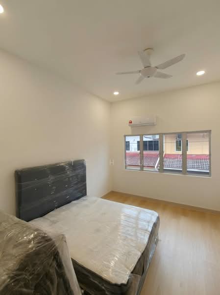 Taman Chi Liung untuk Untuk Dijual - RM 700,000, Mac 2026 - Bedroom - PropertyGuru.com.my