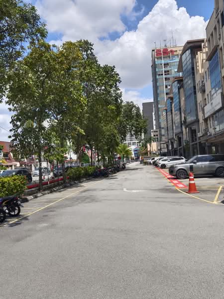 Office for Sale in Subang Jaya (Selangor) - Leo Hon Kah Hin - Exterior - PropertyGuru.com.my