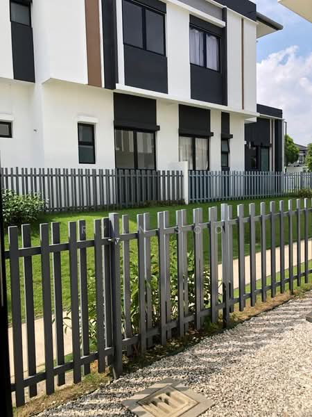 Semi-Detached House for Sale in Setia Alam (Selangor) - Ryan Soo - Exterior - PropertyGuru.com.my