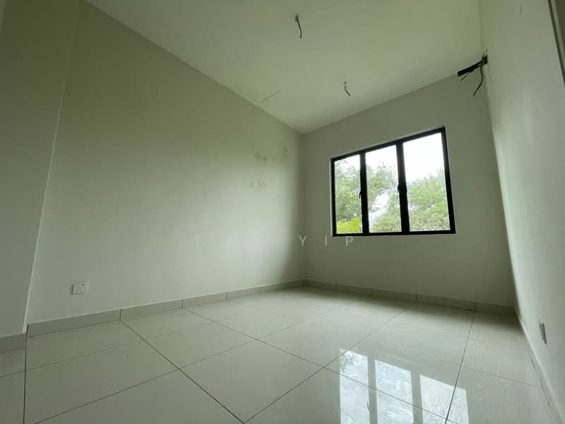 Bungalow for Sale in Bandar Country Homes (Rawang) - Tom Yip - Interior - PropertyGuru.com.my