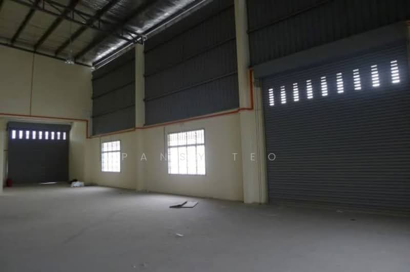 Factory for Rent in Taman Kempas Utama (Tebrau) - Pansy Teo - Interior - PropertyGuru.com.my