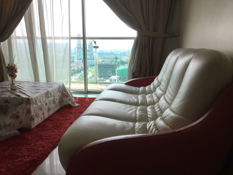 Servis Apartment untuk Dijual di Solaris Dutamas - May Chen - Living Room - PropertyGuru.com.my