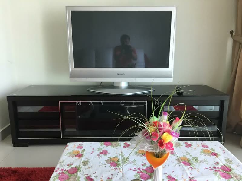 Servis Apartment untuk Dijual di Solaris Dutamas - May Chen - Living Room - PropertyGuru.com.my