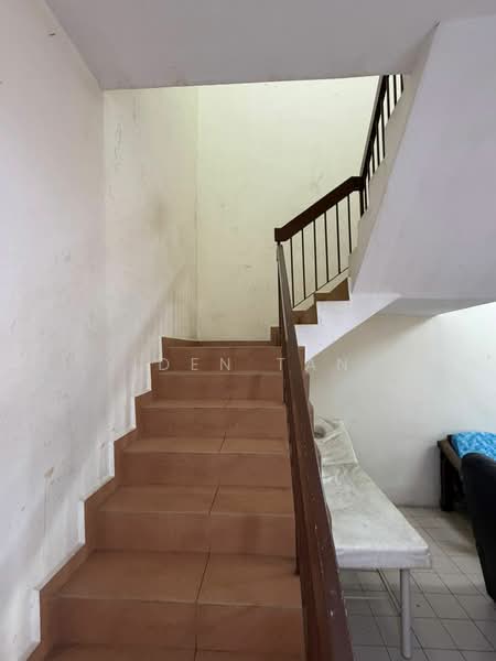2-storey Terraced House for Sale in Taman Johor Jaya (Johor Bahru) - Iden Tan - Interior - PropertyGuru.com.my