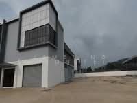 For Rent - Sendayan Techvalley 1.5 Storey Semi-D (Big Corner)