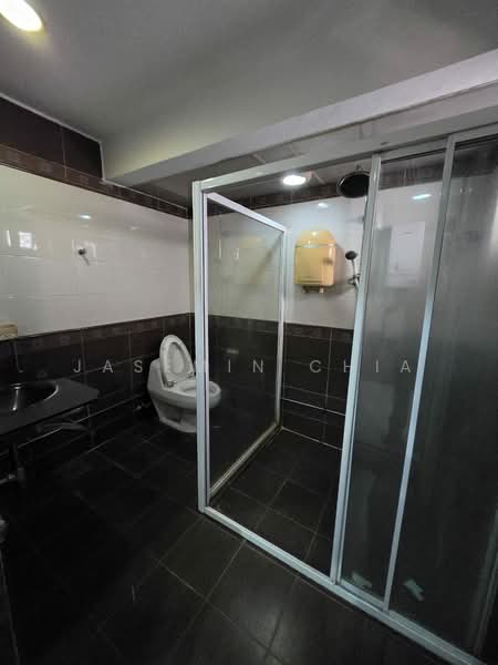 2-storey Terraced House for Sale in Bandar Menjalara (Kuala Lumpur) - Jasemin Chia - Bathroom - PropertyGuru.com.my