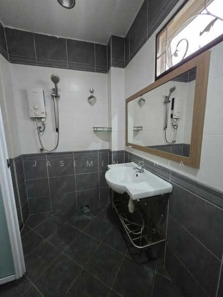 2-storey Terraced House for Sale in Bandar Menjalara (Kuala Lumpur) - Jasemin Chia - Bathroom - PropertyGuru.com.my