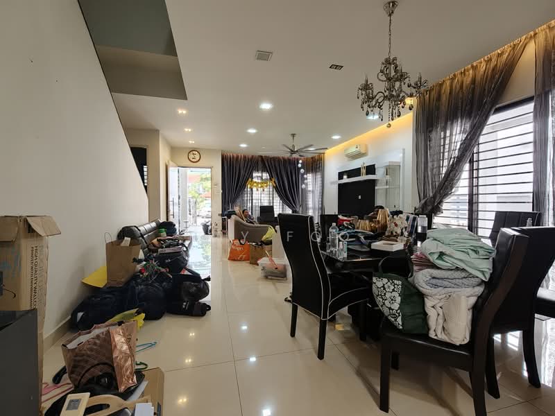 Terraced House for Rent in Alam Damai (Cheras) - Ray Foo - Living Room - PropertyGuru.com.my