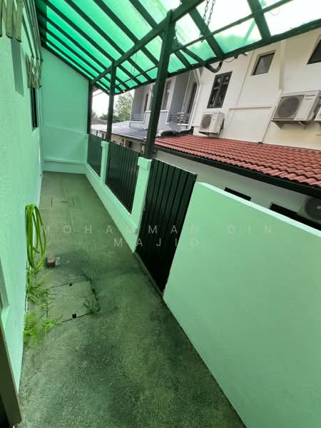 2-storey Terraced House for Sale in Bukit Jelutong (Shah Alam) - Mohammad Din Majid - PropertyGuru.com.my