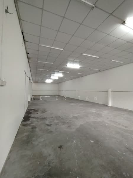 Taman Sri Tebrau 2 Storey Shoplot untuk Untuk Disewa - RM 35,000 /bulan, Mac 2026 - Interior - PropertyGuru.com.my
