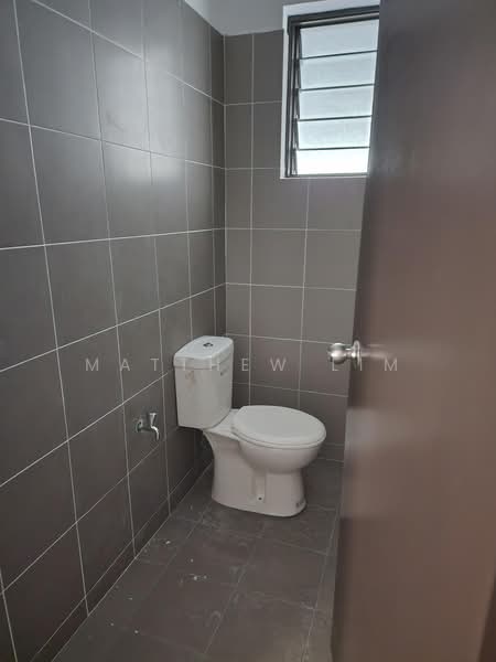Terrace Factory for Rent in Telok Panglima Garang (Jenjarom) - Matthew Lim - Bathroom - PropertyGuru.com.my