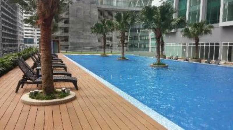 Service Residence for Rent at Soho Suites Serviced Residence @ KLCC - Daniel . - Pool - PropertyGuru.com.my