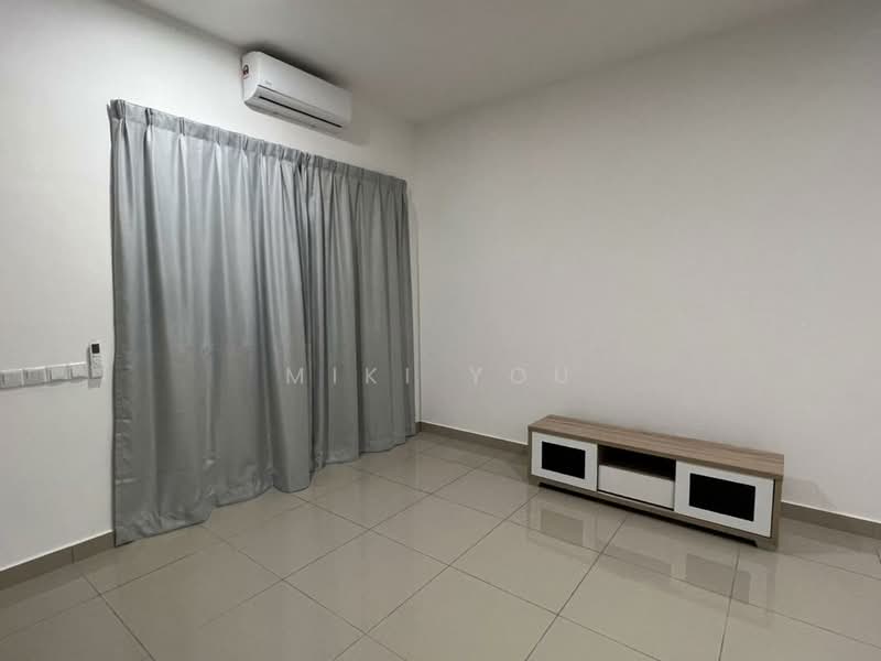 2-storey Terraced House for Rent in Bandar Rimbayu (Telok Panglima Garang) - Miki You - Living Room - PropertyGuru.com.my