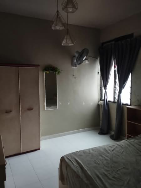 Taman Jubilee Phase 3 untuk Untuk Disewa - RM 1,100 /bulan, Mac 2026 - Bedroom - PropertyGuru.com.my