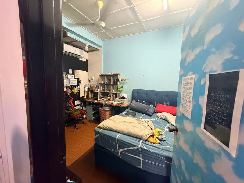 Rumah Teres 1 Tingkat untuk Dijual di Johor Bahru (Johor) - Rocker Lim - Bedroom - PropertyGuru.com.my