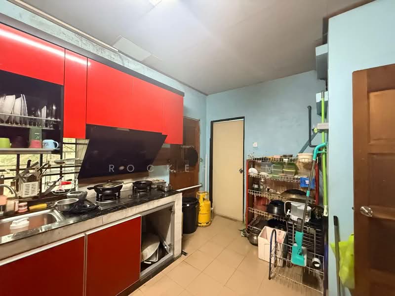 Rumah Teres 1 Tingkat untuk Dijual di Johor Bahru (Johor) - Rocker Lim - Kitchen - PropertyGuru.com.my
