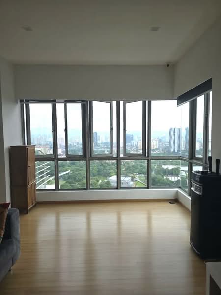 The Maple Condominium untuk Untuk Disewa - RM 12,000 /bulan, Mac 2026 - Living Room - PropertyGuru.com.my