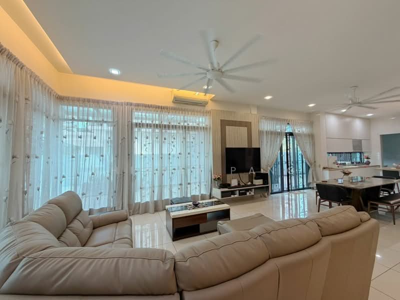 Setia Eco Gardens untuk Untuk Dijual - RM 1,650,000, Mac 2026 - Living Room - PropertyGuru.com.my