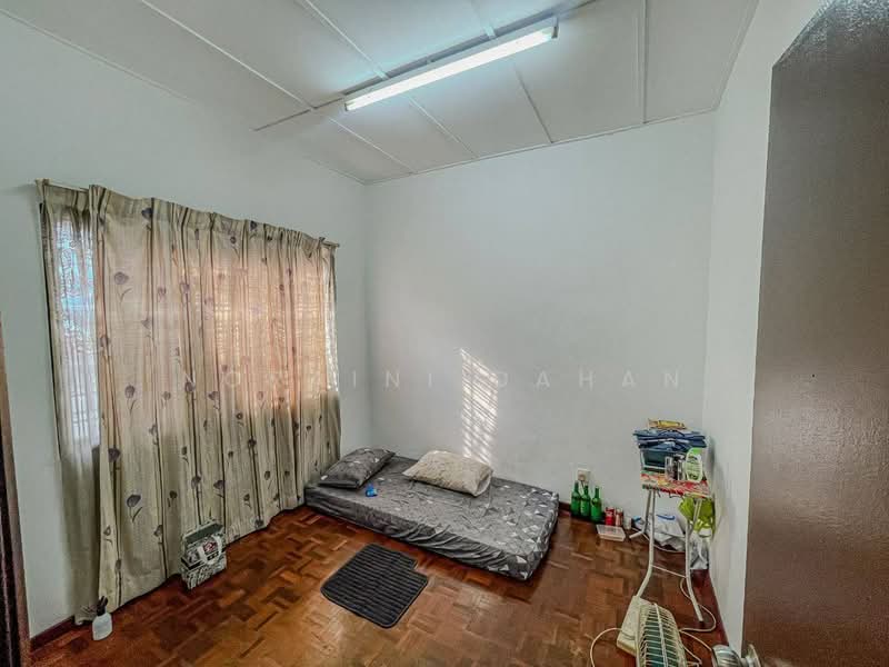 Double Storey Terrace Wawasan 3 Pusat Bandar Puchong. untuk Untuk Dijual - RM 618,000, Mac 2026 - Bedroom - PropertyGuru.com.my