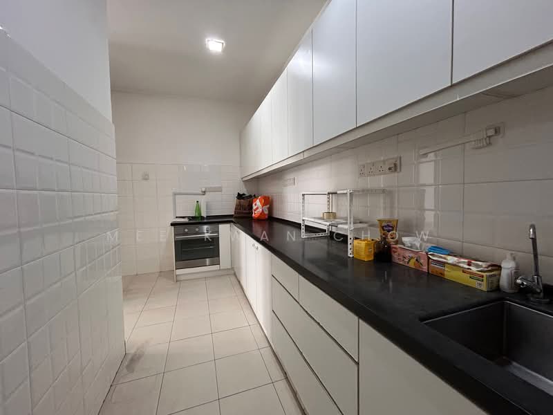 Sri Araville untuk Untuk Dijual - RM 595,000, Mac 2026 - Kitchen - PropertyGuru.com.my