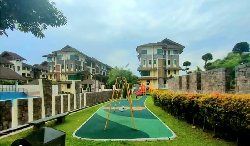 Townhouse for Sale in Bandar Tun Hussein Onn (Cheras) - Ellie Pang - Exterior - PropertyGuru.com.my