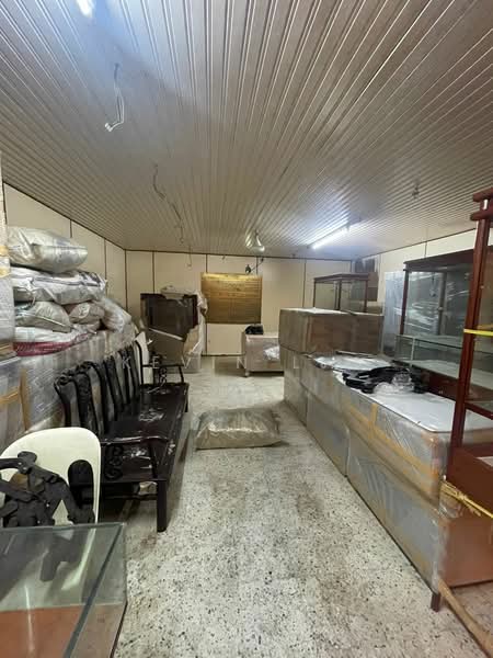 Single Storey Bungalow Shop Rent Jalan Gottlieb Main Road Georgetown untuk Untuk Disewa - RM 25,000 /bulan, Mac 2026 - Interior - PropertyGuru.com.my