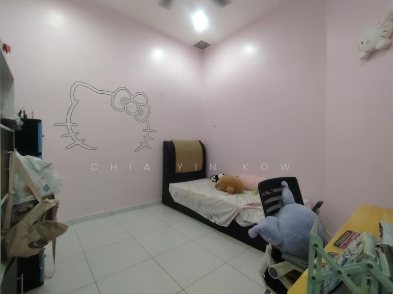Taman Kluang Indah untuk Untuk Dijual - RM 408,000, Mac 2026 - Bedroom - PropertyGuru.com.my