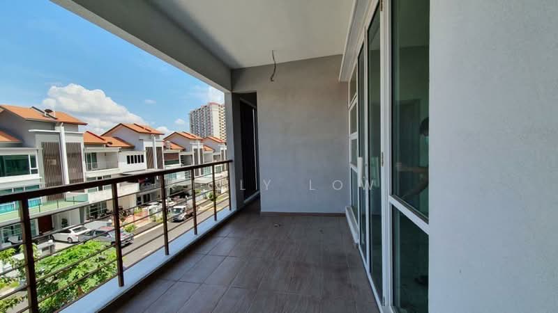 2.5-storey Terraced House for Sale in Seri Kembangan (Selangor) - Kelly Low - PropertyGuru.com.my