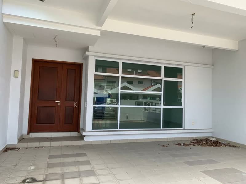 2.5-storey Terraced House for Sale in Seri Kembangan (Selangor) - Kelly Low - PropertyGuru.com.my