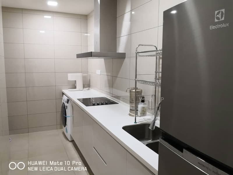 The Park Sky Residence untuk Untuk Disewa - RM 3,799 /bulan, Mac 2026 - Kitchen - PropertyGuru.com.my