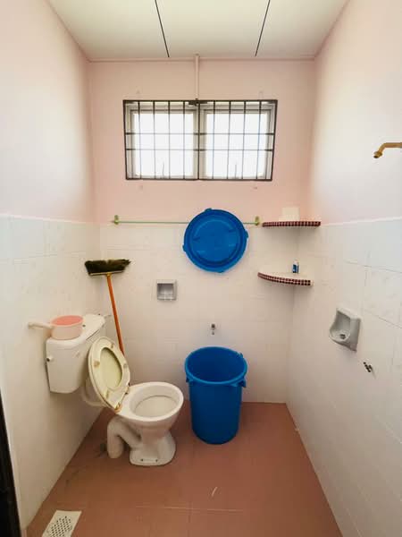 2-storey Terraced House for Sale in Batu Pahat (Johor) - NGO - Bathroom - PropertyGuru.com.my