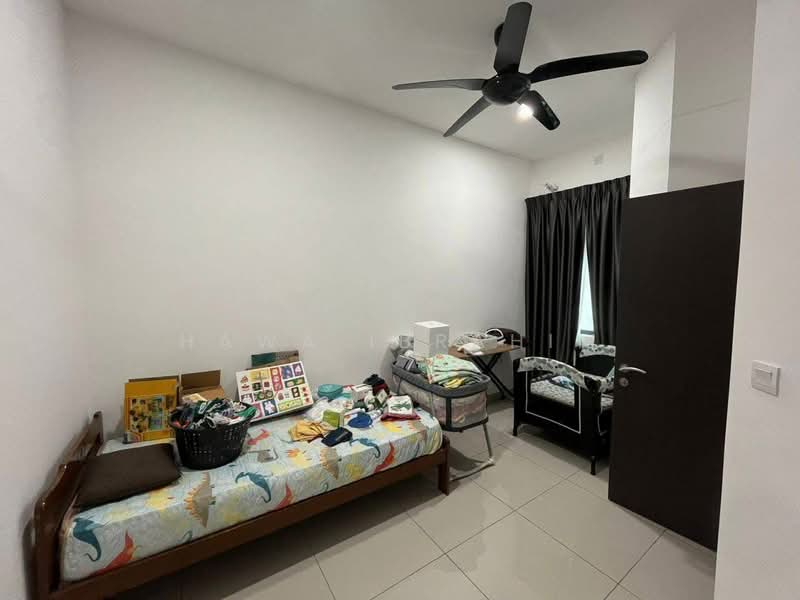 2-storey Terraced House for Rent in Forest Heights (Seremban) - Hawa Ibrahim - Bedroom - PropertyGuru.com.my