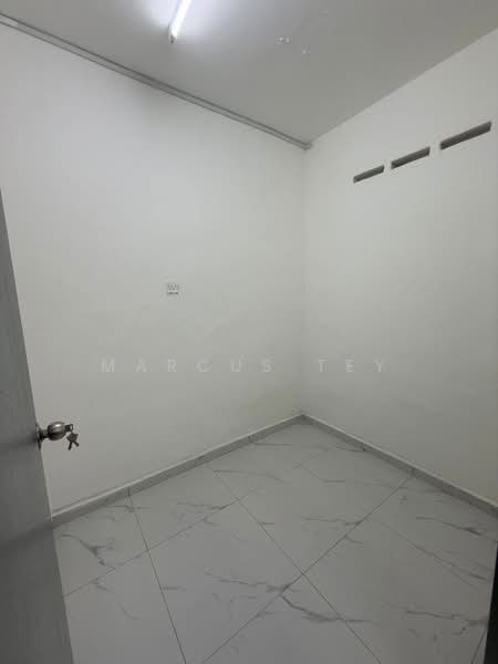 2-storey Terraced House for Sale in Taman Flora Jaya (Batu Pahat) - Marcus Tey - Interior - PropertyGuru.com.my