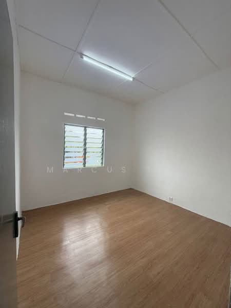 2-storey Terraced House for Sale in Taman Flora Jaya (Batu Pahat) - Marcus Tey - Interior - PropertyGuru.com.my