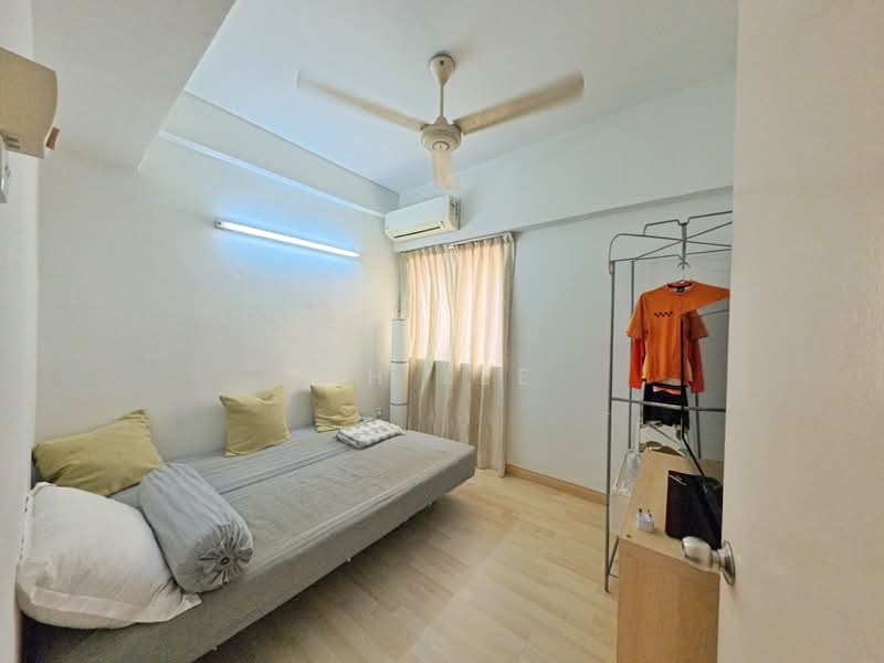 Condominium for Sale at Villa Flora - KH LEE - Bedroom - PropertyGuru.com.my
