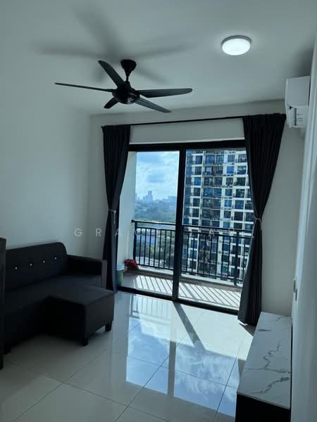 Country Garden Central Park untuk Untuk Disewa - RM 2,000 /bulan, Mac 2026 - Living Room - PropertyGuru.com.my