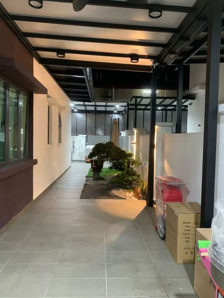 Terraced House for Sale in Serdang (Seri Kembangan) - Kelly Low - Exterior - PropertyGuru.com.my