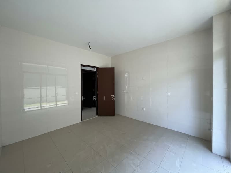 Semi-Detached House for Sale in Telok Panglima Garang (Selangor) - Chris Lee - Interior - PropertyGuru.com.my