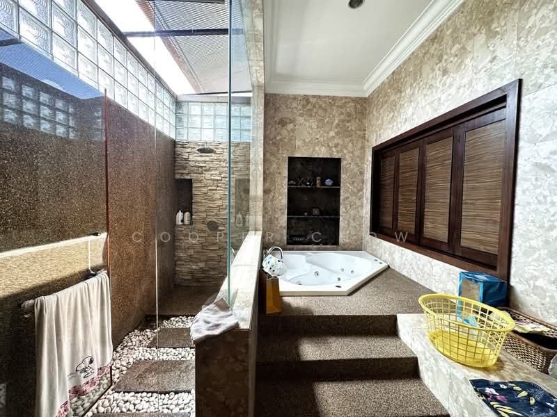 Bungalow for Sale in SS7 (Petaling Jaya) - Cooper Chow - Bathroom - PropertyGuru.com.my