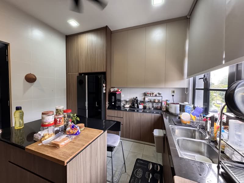 The Laeken 28'x75' @ Eco Botanic untuk Untuk Dijual - RM 2,200,000, Mac 2026 - Kitchen - PropertyGuru.com.my