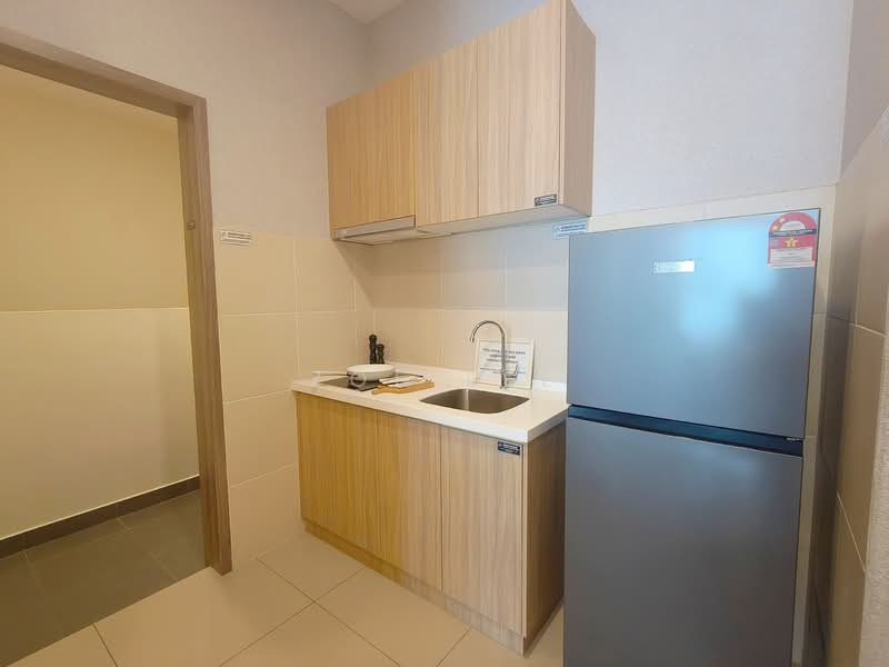 Service Residence for Sale at TRELLIS RESIDENCES - Zoe Lee - Kitchen - PropertyGuru.com.my