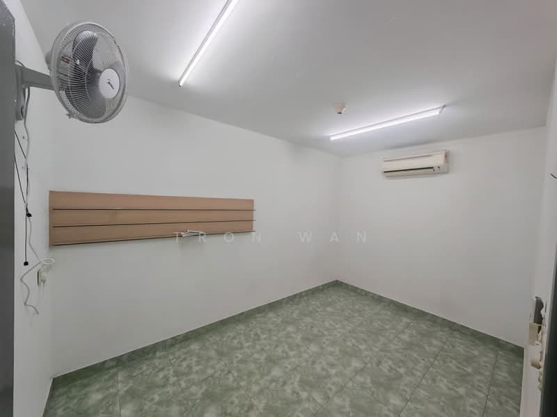 1sty Sri Petaling Landed House For Rent untuk Untuk Disewa - RM 2,280 /bulan, Mac 2026 - Interior - PropertyGuru.com.my