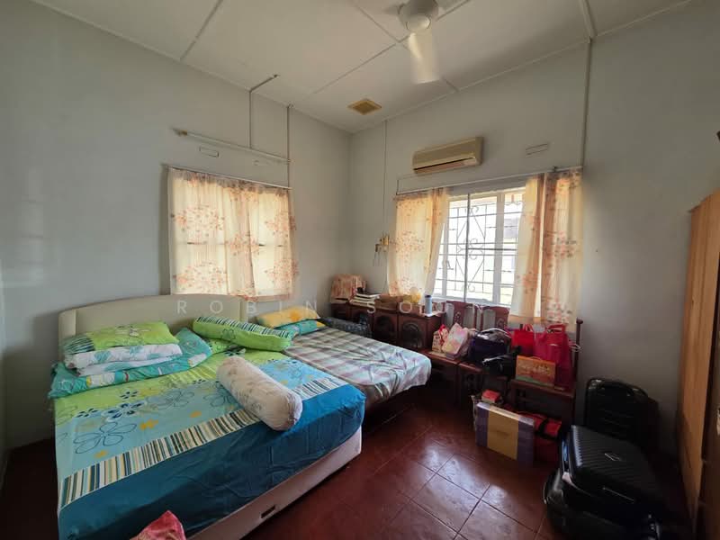 Bungalow for Sale in Klebang (Melaka) - Robin Soong - Bedroom - PropertyGuru.com.my