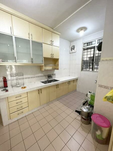 Apartment for Sale at Sri Cassia - Ken Toh - Kitchen - PropertyGuru.com.my