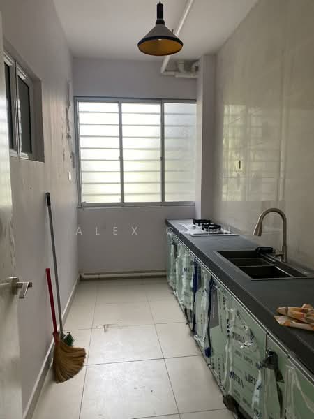 Apartment for Rent at Residensi Bukit Jalil - Alex Chin - Kitchen - PropertyGuru.com.my