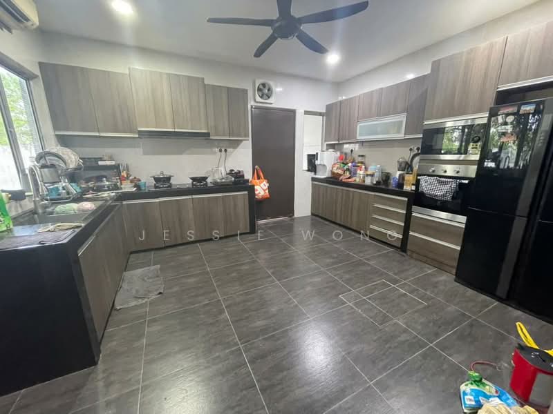 Semi-Detached House for Sale in Rawang (Selangor) - Jessie Wong - Kitchen - PropertyGuru.com.my
