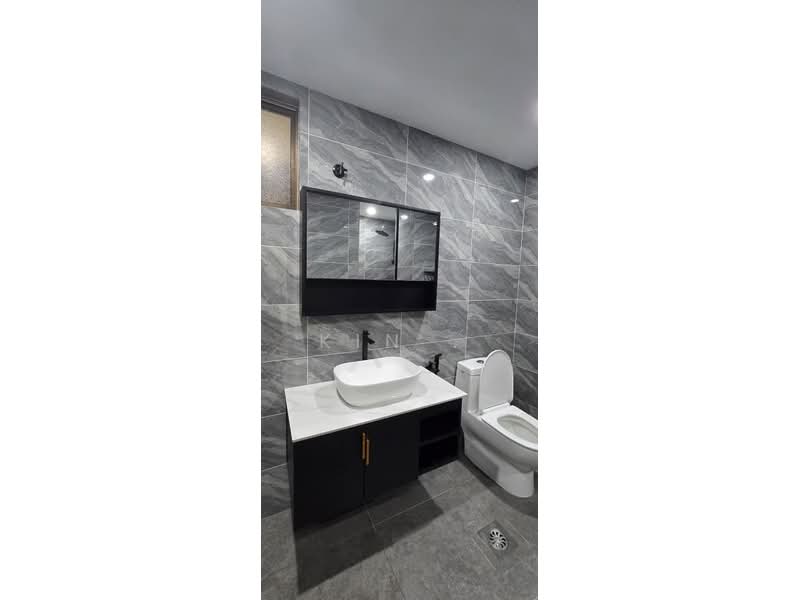 Condominium for Rent at Menara Duta 2 - Kin . - Bathroom - PropertyGuru.com.my