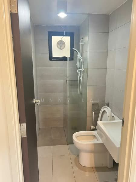 Condominium for Rent at TRI PINNACLE - Sunny Lai - Bathroom - PropertyGuru.com.my