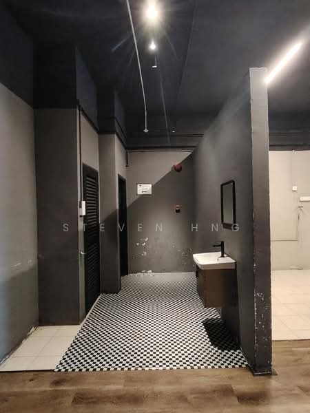 Shop / Office for Rent in George Town (Penang) - Steven Hng - Corridor - PropertyGuru.com.my