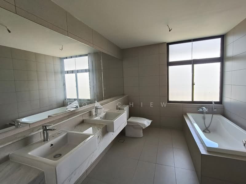 Senibong Cove untuk Untuk Dijual - RM 2,530,000, Mac 2026 - Bathroom - PropertyGuru.com.my
